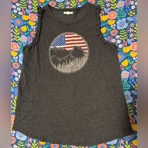 Maurice’s muscle tank